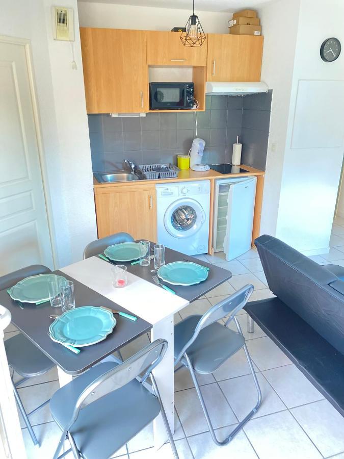 Logement entier - Wifi - Parking privatif - Piscine Appartement Le Mans Buitenkant foto