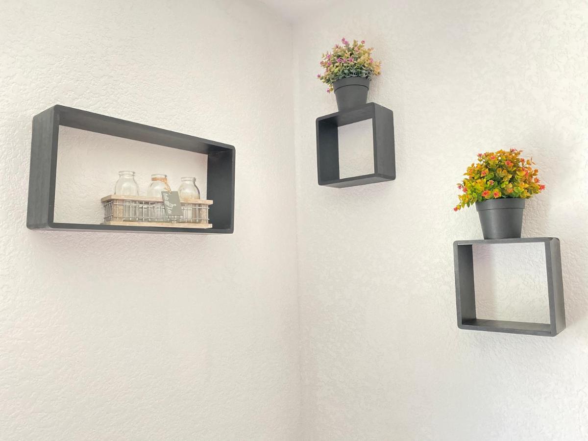 Logement entier - Wifi - Parking privatif - Piscine Appartement Le Mans Buitenkant foto